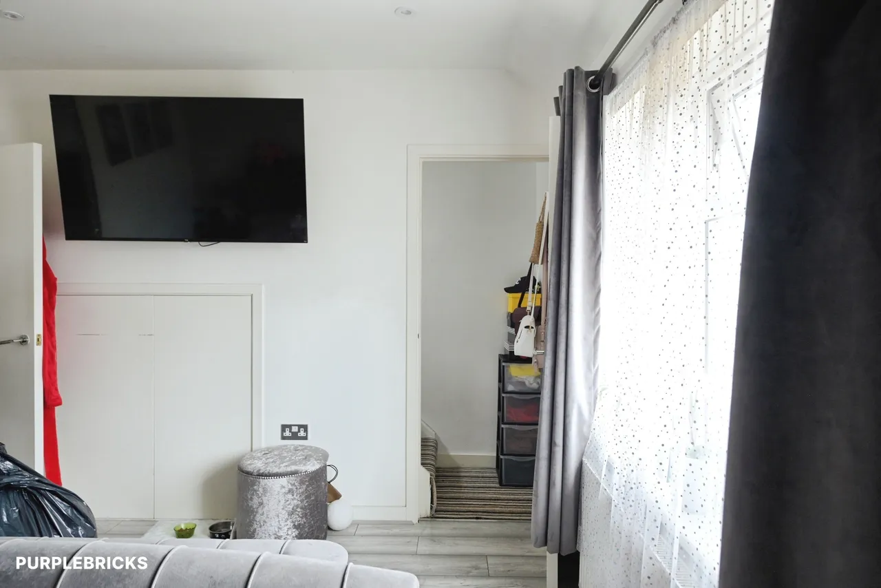 Fitzstephen Road, Dagenham, RM8, photo 22