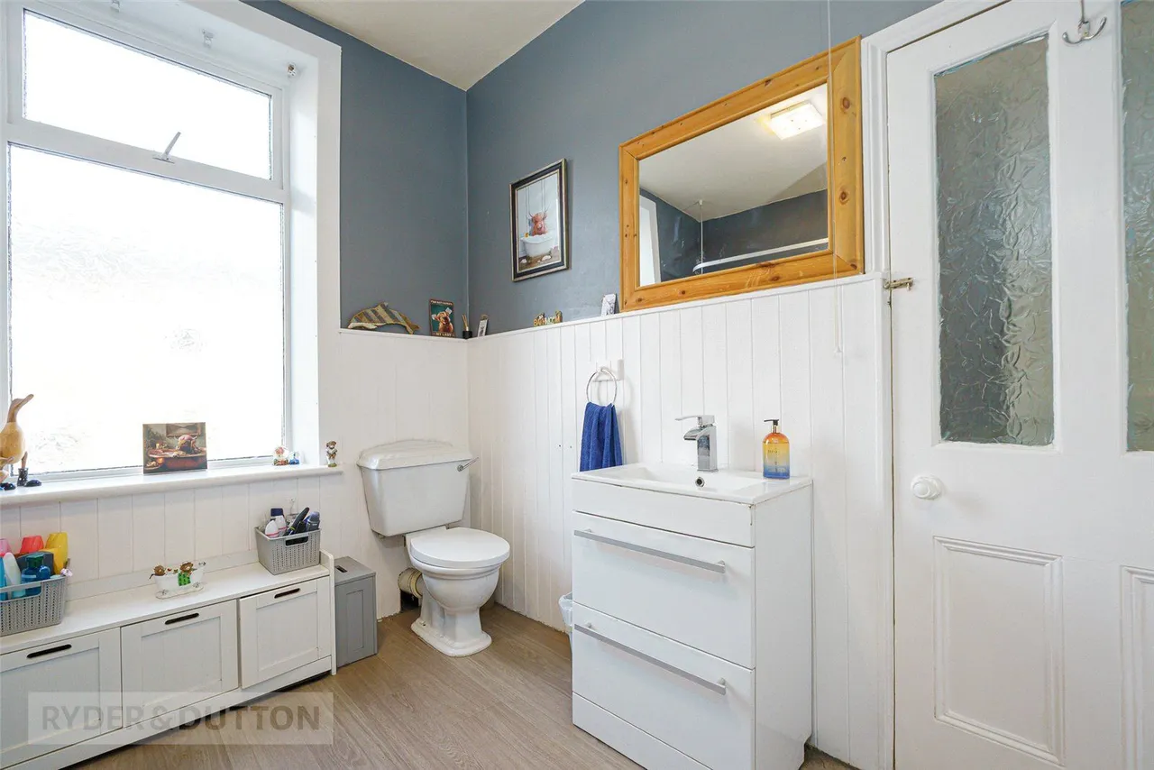 Edward Street, Sowerby Bridge, HX6, photo 14
