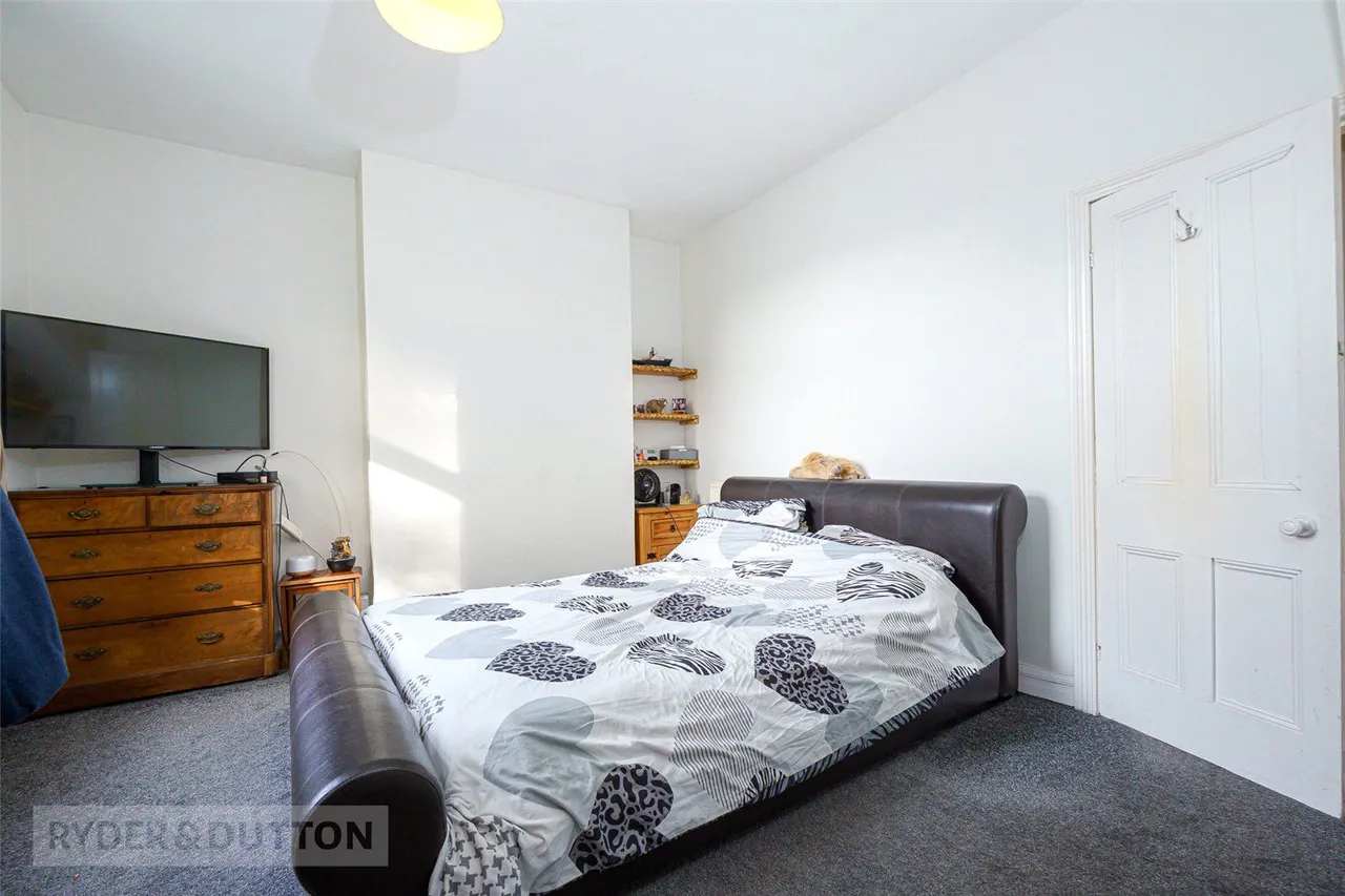Edward Street, Sowerby Bridge, HX6, photo 11