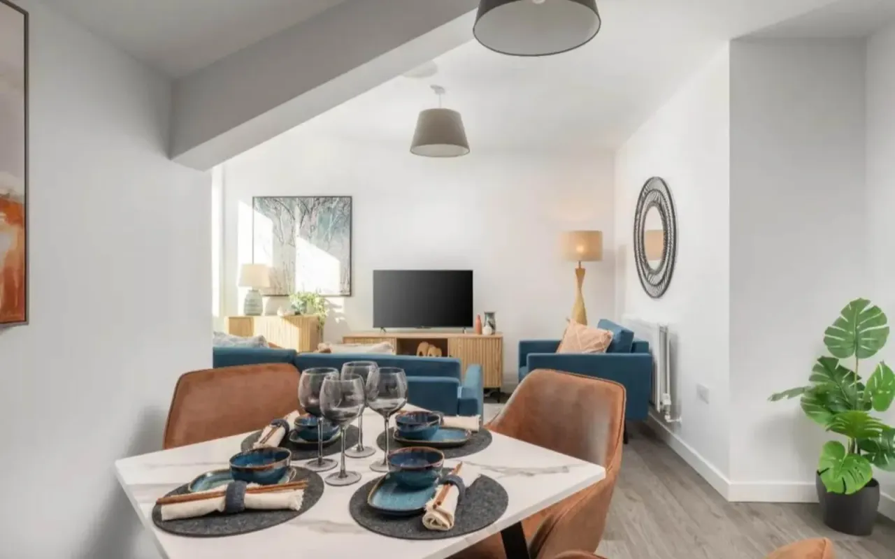 *RENT TO BUY* Stanley Wharf, Liverpool, photo 2