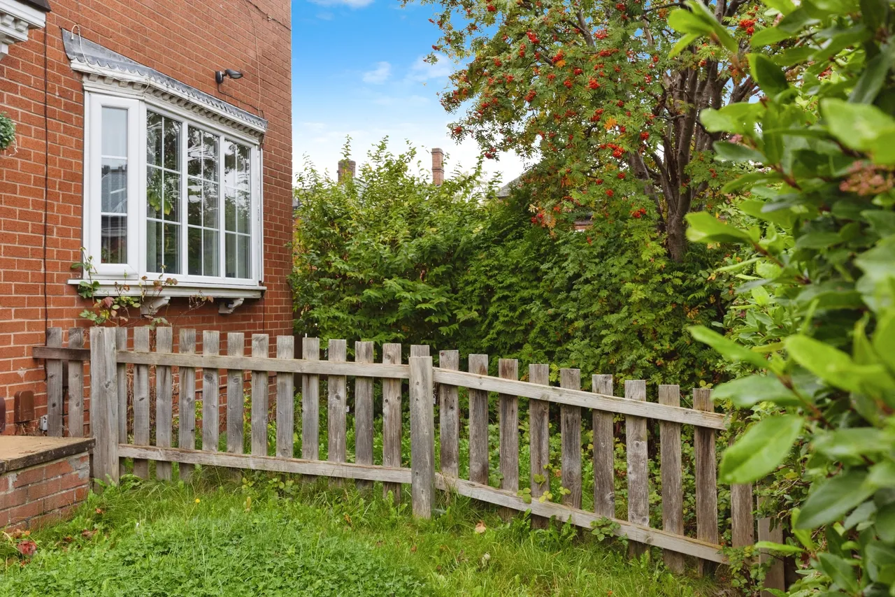 Sycamore Croft, Leeds, photo 8