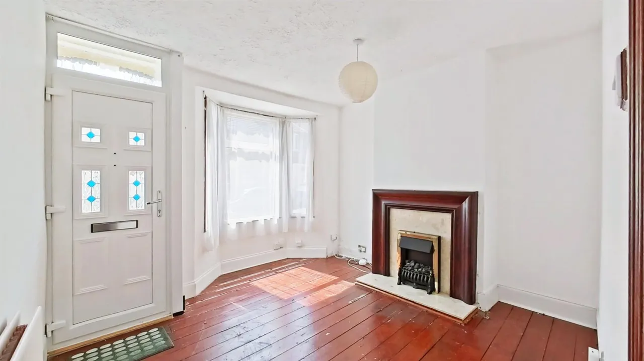 Castle Road, Chatham, photo 3