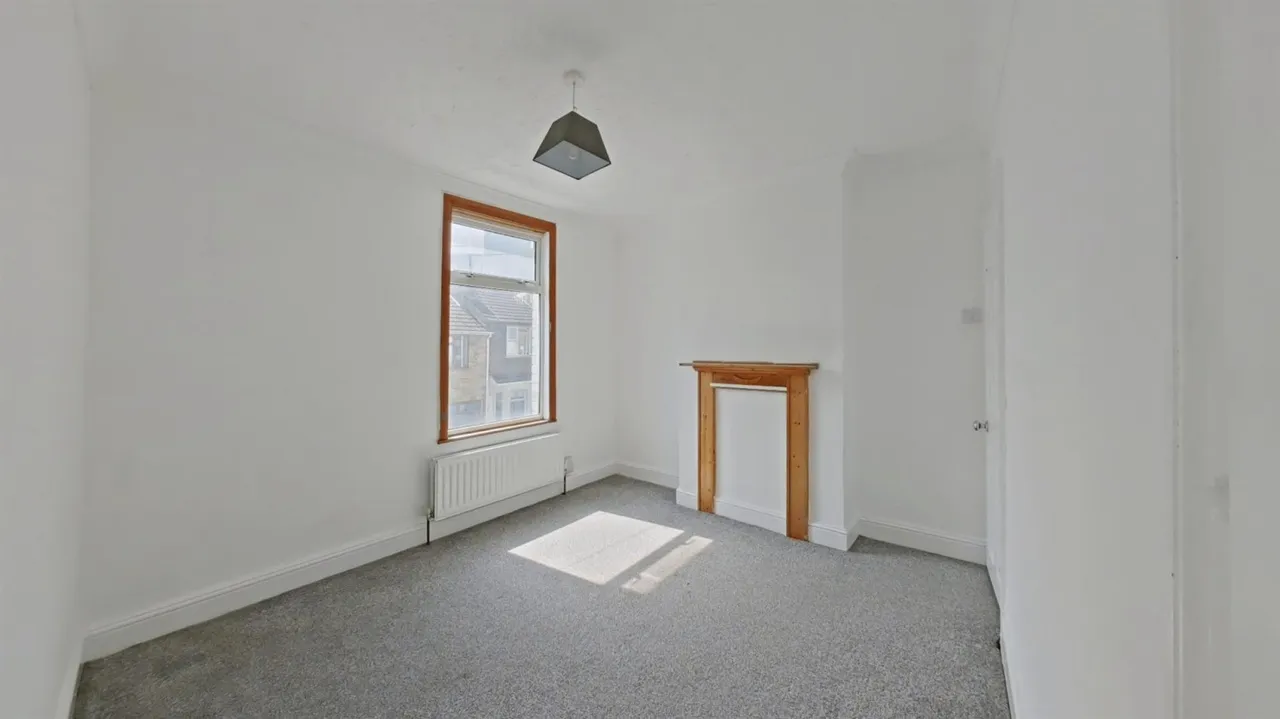 Castle Road, Chatham, photo 7