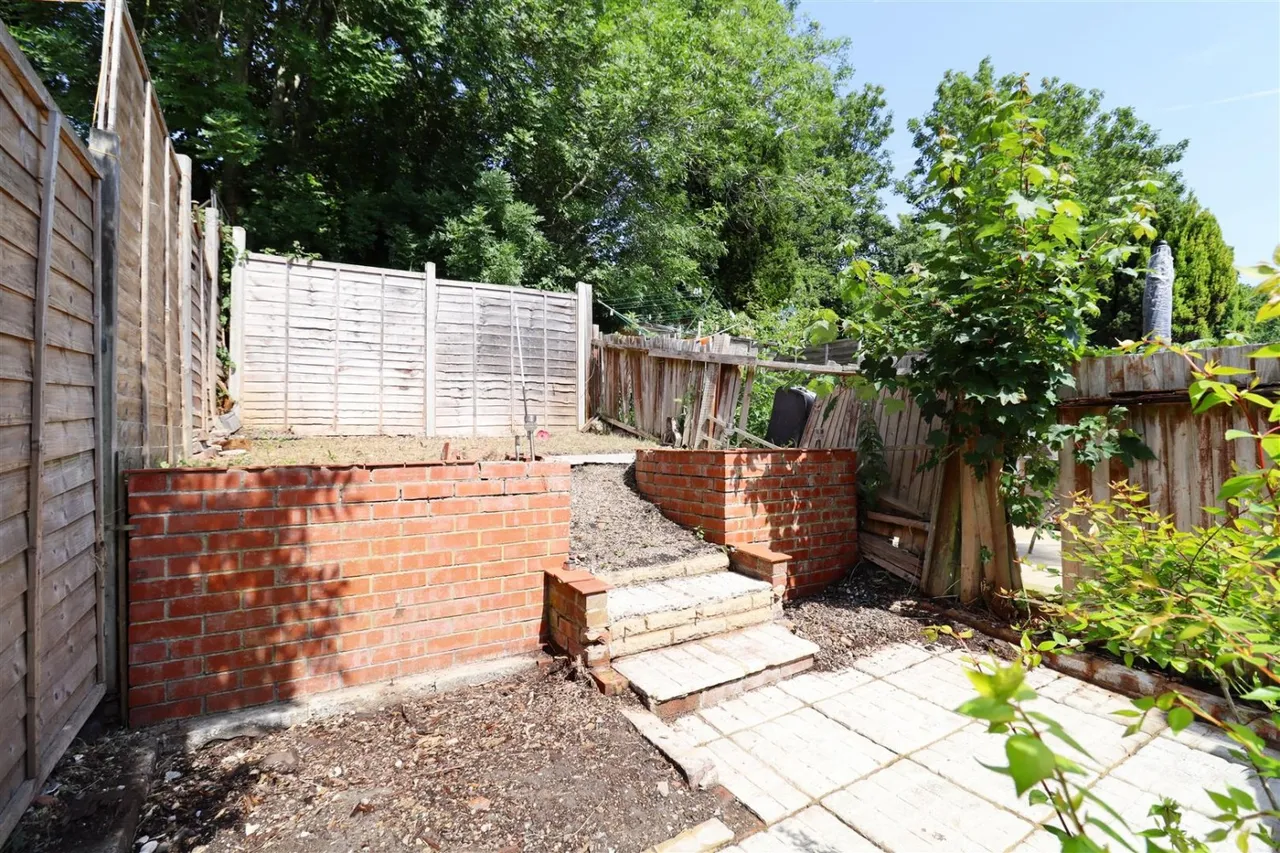 Castle Road, Chatham, photo 12