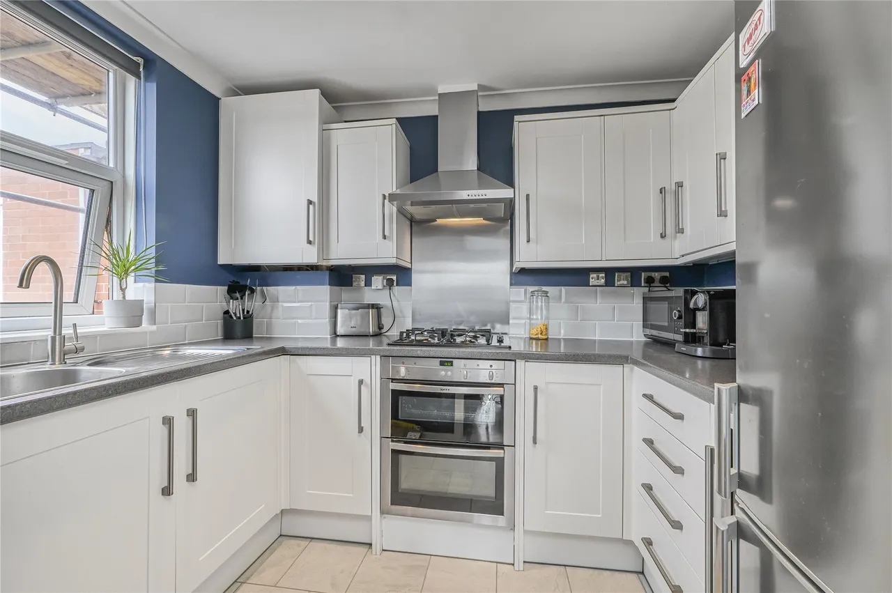 Verran Road, London, SW12, photo 2