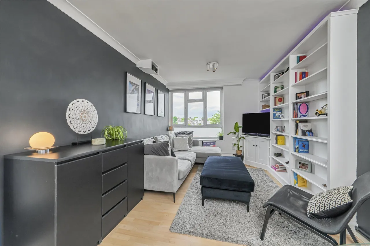 Verran Road, London, SW12, photo 8