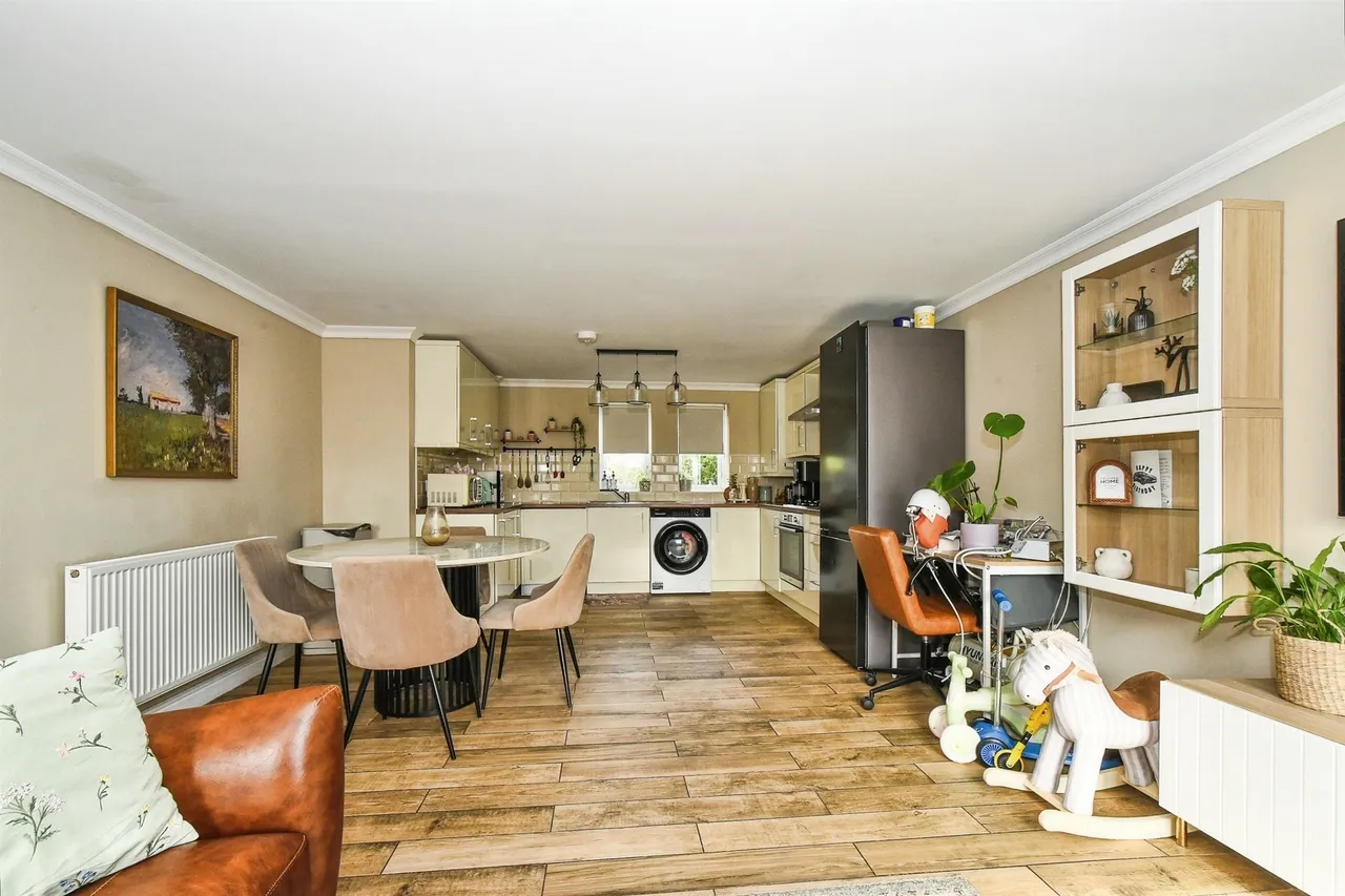 The Meux, Royal Wootton Bassett, SN4, photo 4