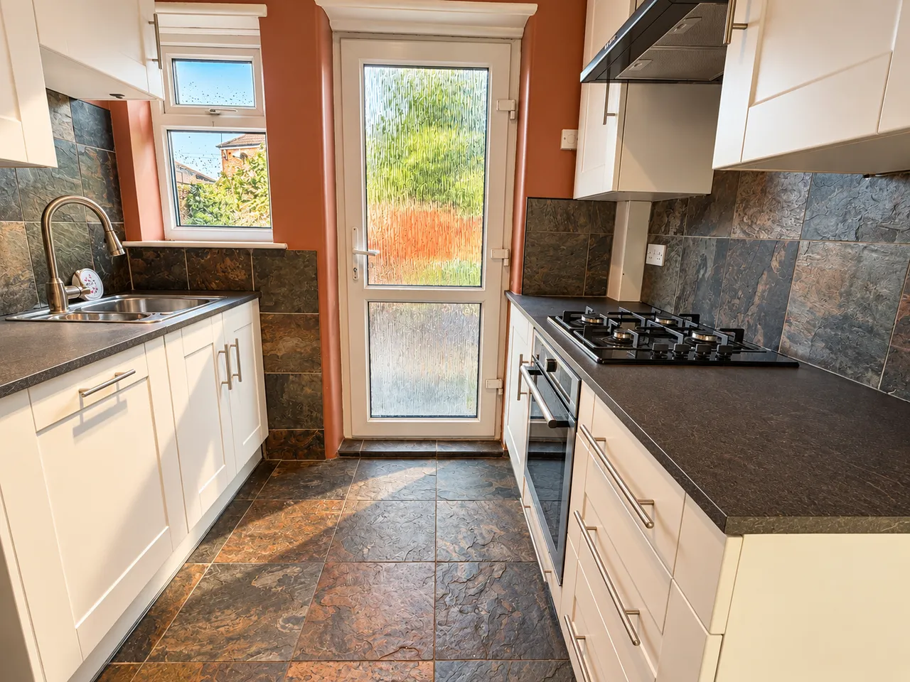 Ilfracombe Road, Offerton, SK2, photo 5