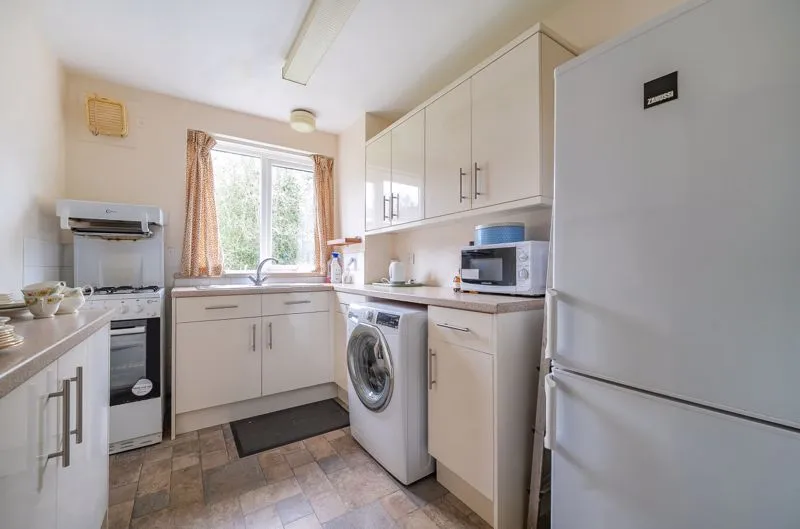 Greenacres, 10 Brecon Court Greenacres London Greater London London, London, Greater London, SE95BG, photo 17