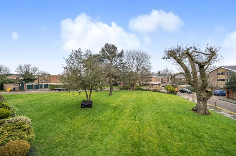 Greenacres, 10 Brecon Court Greenacres London Greater London London, London, Greater London, SE95BG, photo 8