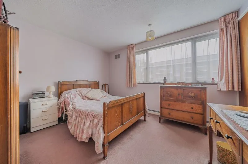 Greenacres, 10 Brecon Court Greenacres London Greater London London, London, Greater London, SE95BG, photo 10