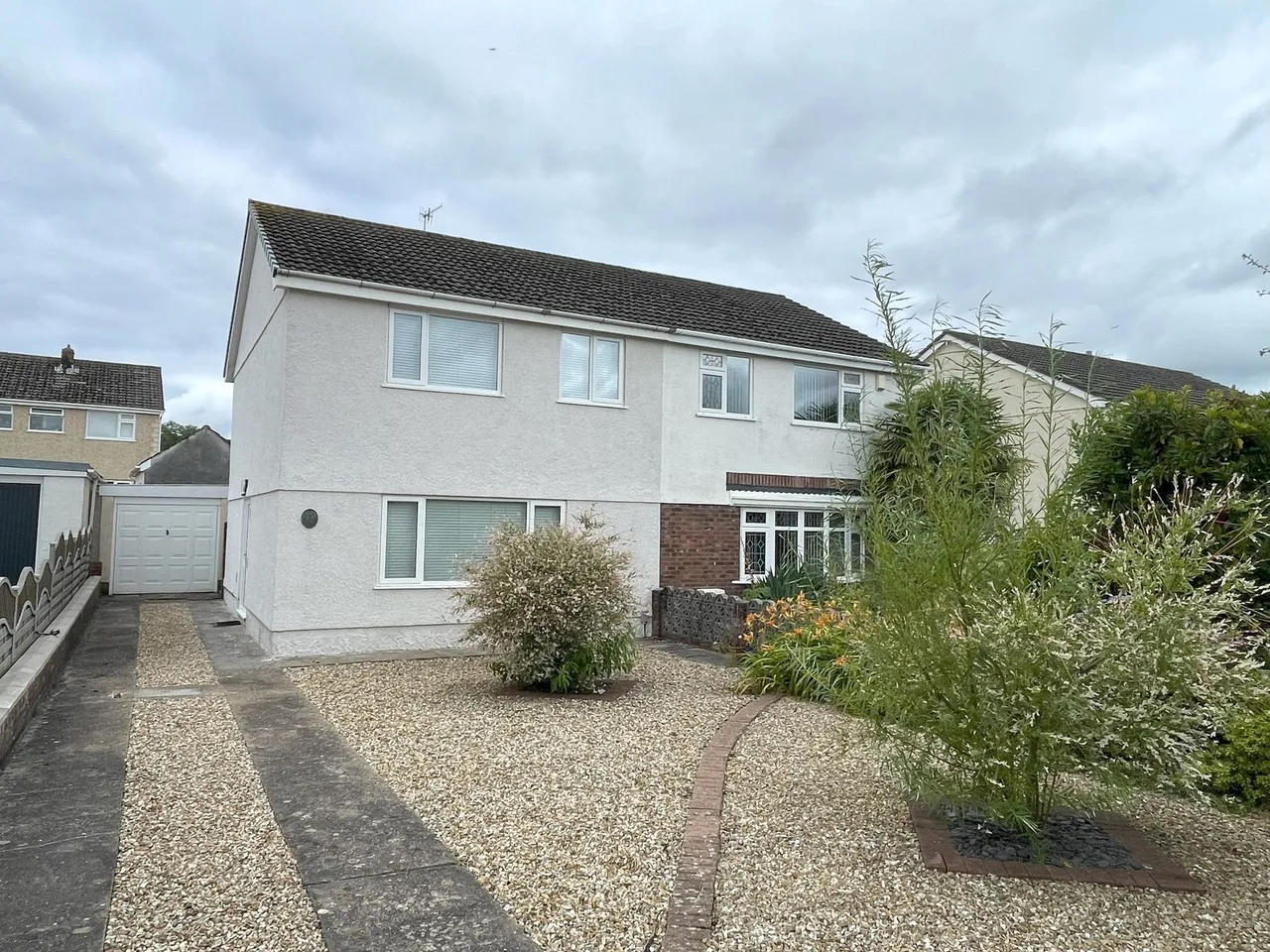 3 bed house to rent — Maesglas, Gorseinon, Swansea, West Glamorgan, SA4 6HZ