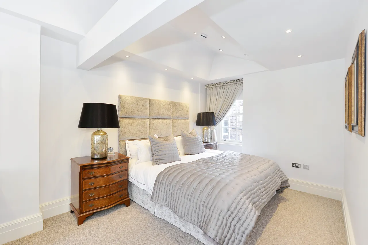 Knox Street, Marylebone, London, photo 2