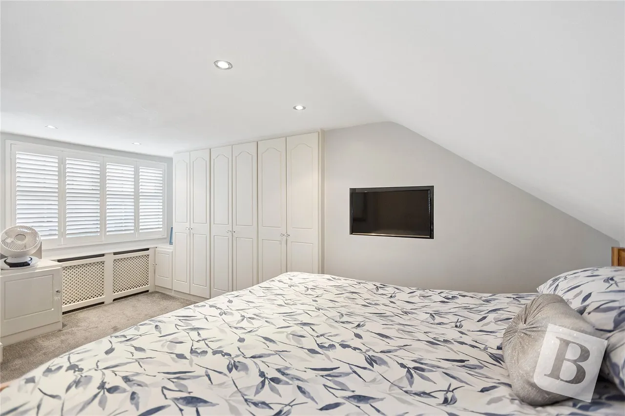 Whalebone Avenue, Chadwell Heath, RM6, photo 7