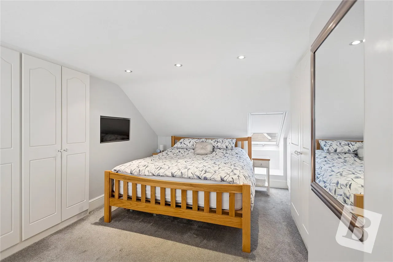 Whalebone Avenue, Chadwell Heath, RM6, photo 9