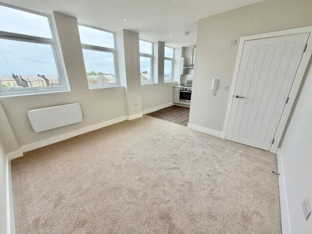 Spring Hall Lane, Halifax, HX1, photo 3