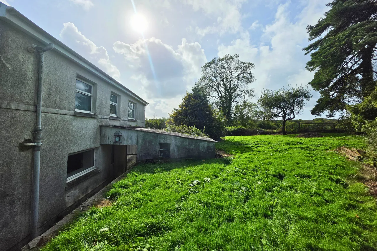 Rhydale, Mynyddcerrig, SA15, photo 38