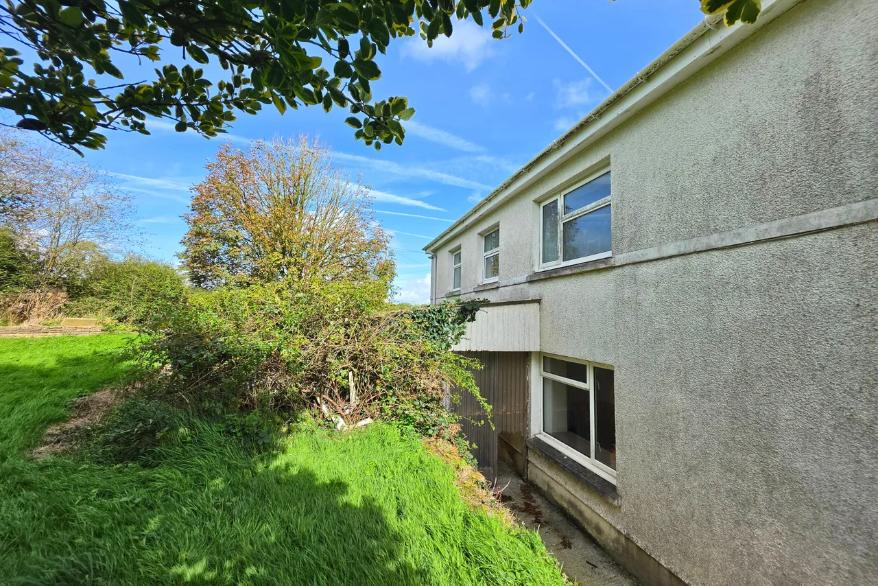 Rhydale, Mynyddcerrig, SA15, photo 47