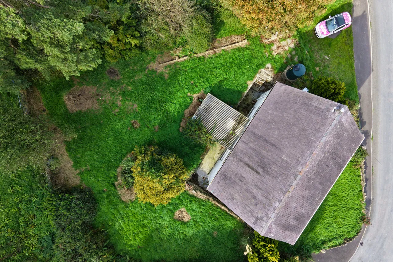 Rhydale, Mynyddcerrig, SA15, photo 28