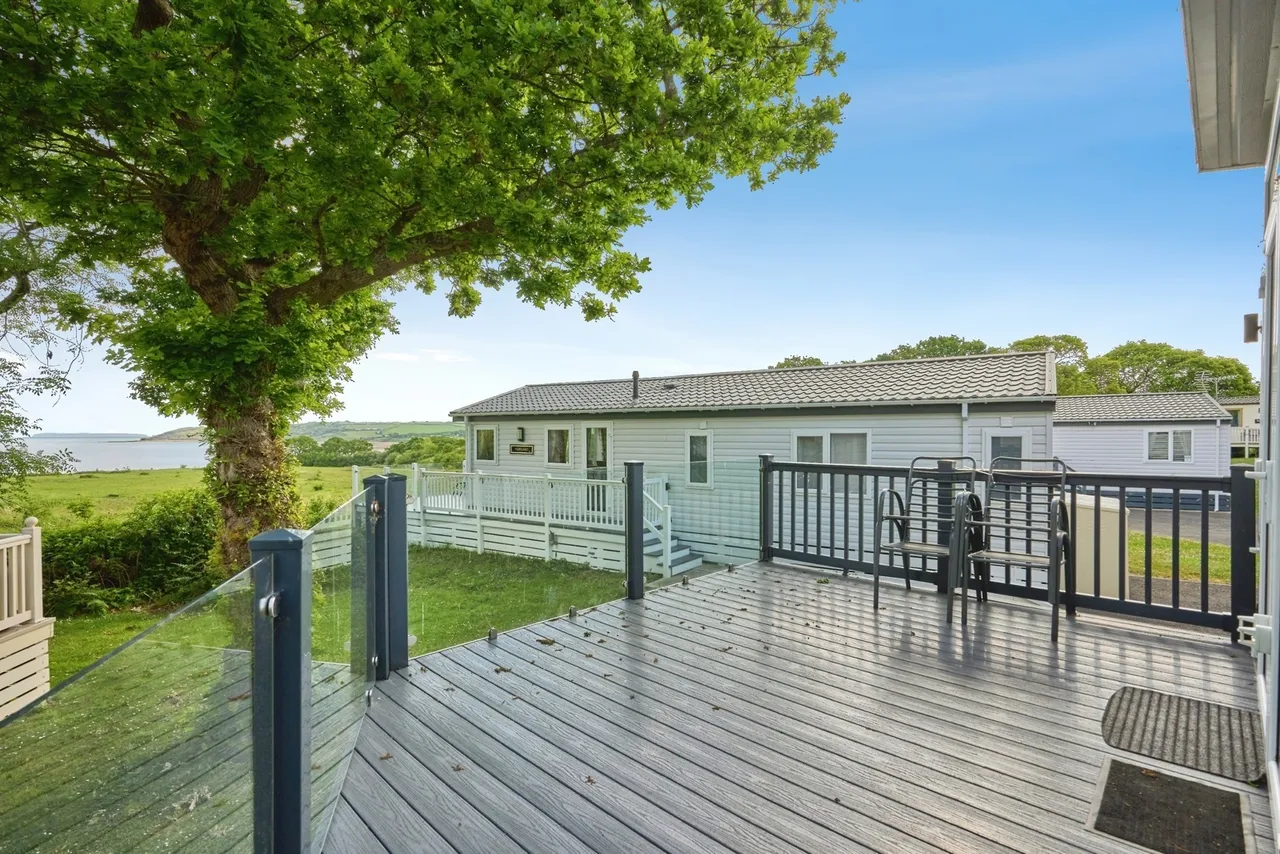 Thorness Lane, Cowes, PO31, photo 3