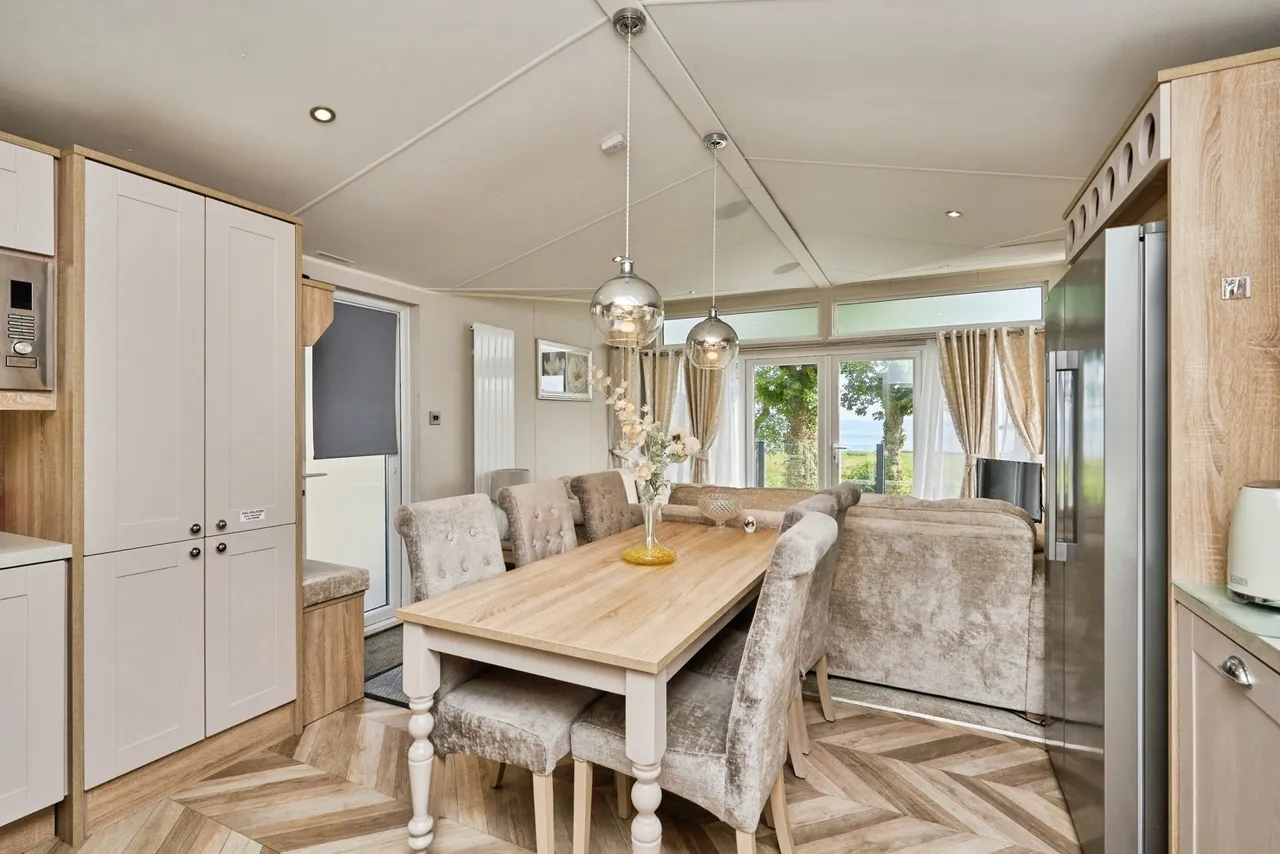 Thorness Lane, Cowes, PO31, photo 5