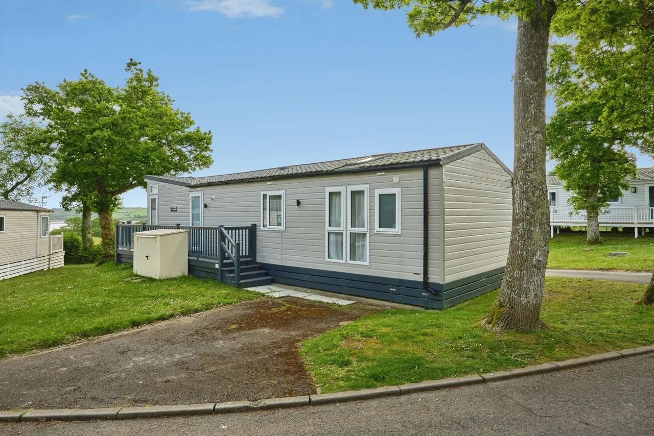 Thorness Lane, Cowes, PO31, photo 2