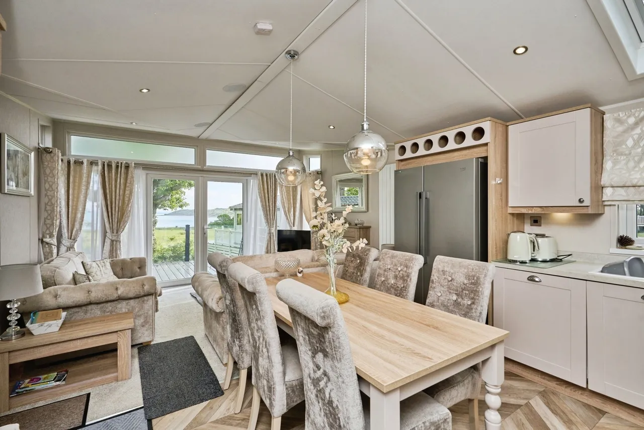 Thorness Lane, Cowes, PO31, photo 8