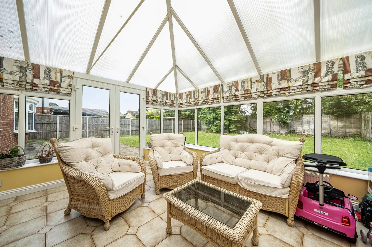 White House Way, Solihull, B91, photo 4