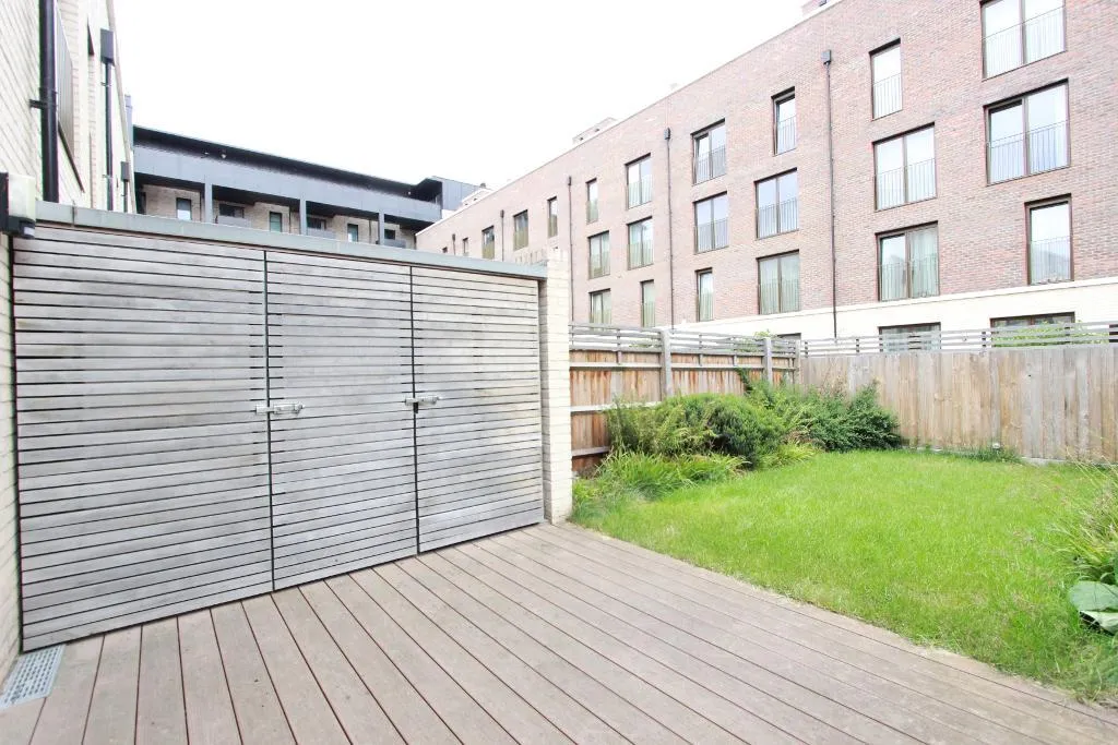 Keirin Road, Stratford, E20, photo 5