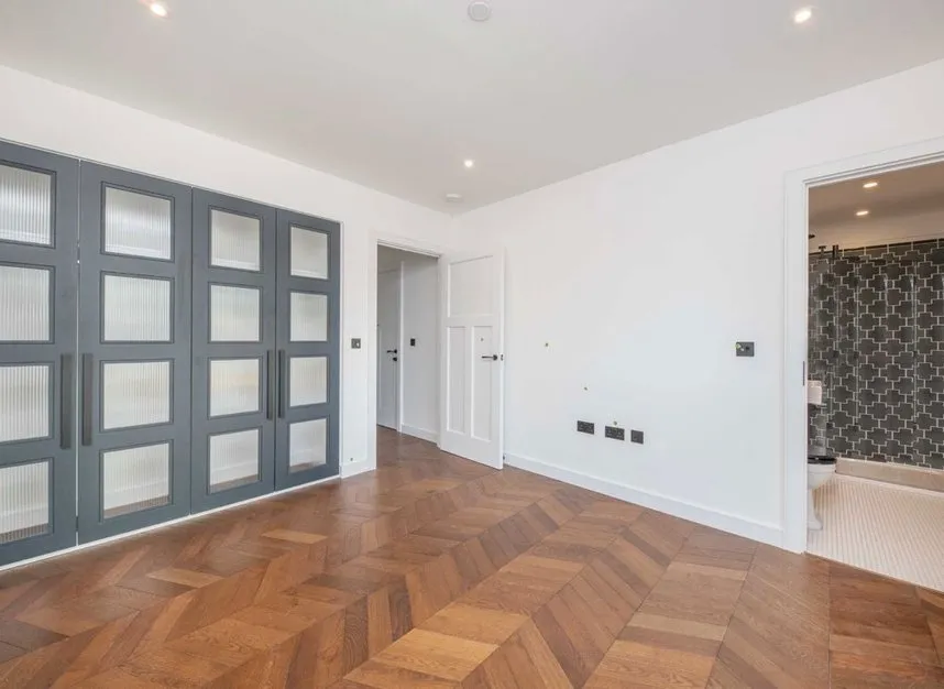 Brook Street, Kingston Upon Thames, KT1, photo 5