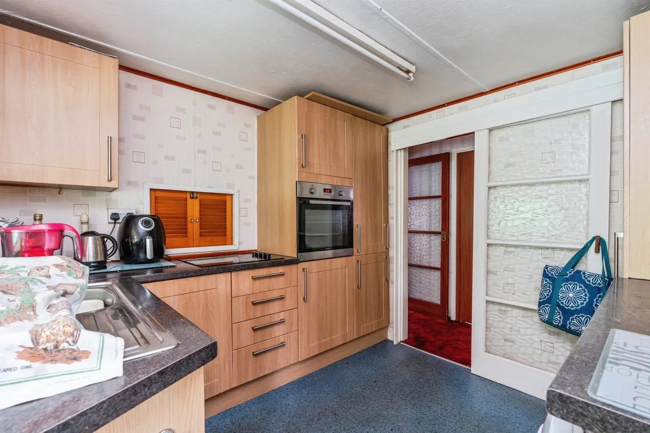 Upper Toothill Road, Rownhams, SO16, photo 4