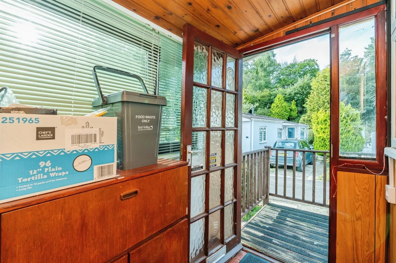 Upper Toothill Road, Rownhams, SO16, photo 5