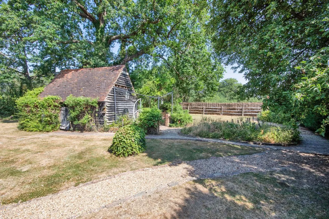Tonbridge Road, Bough Beech, TN8, photo 12