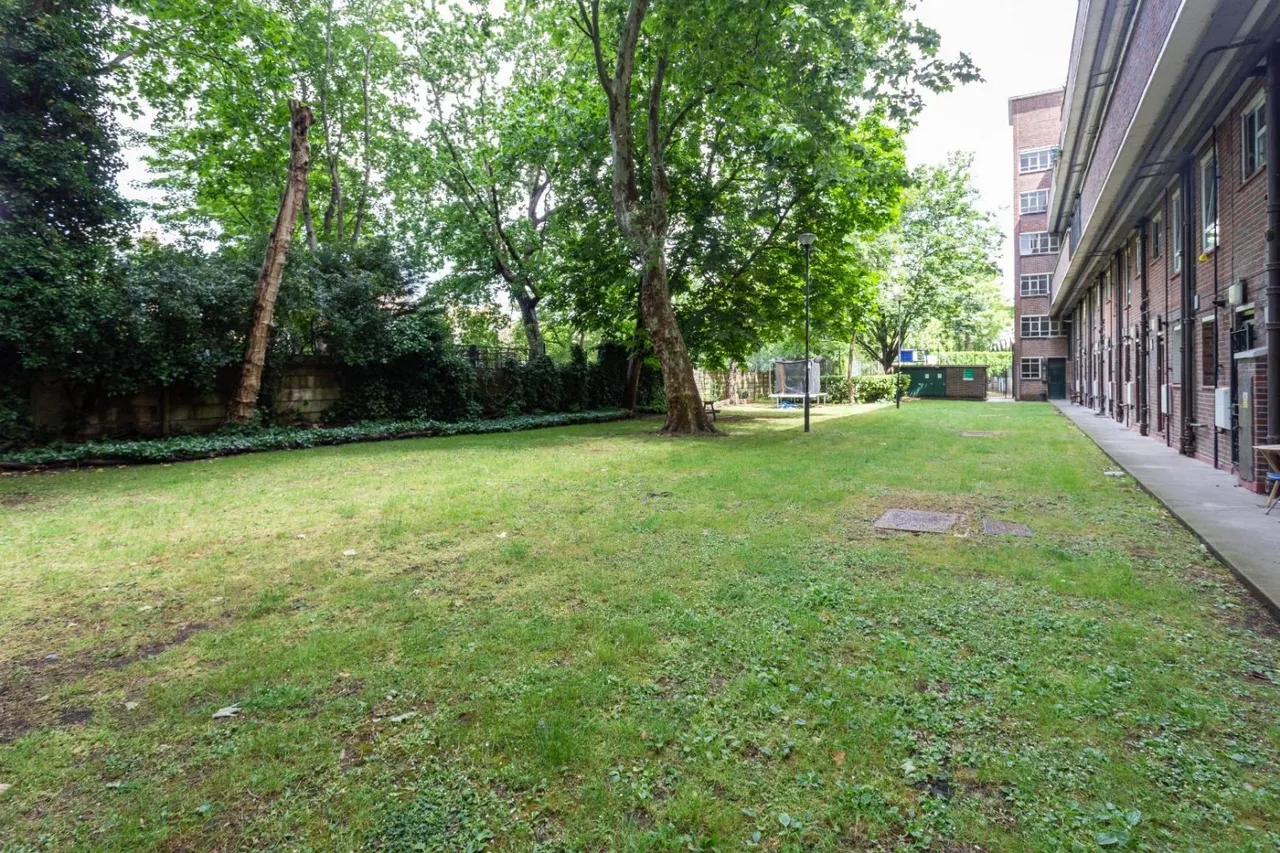 Tufnell Park Road, London, N7, photo 8