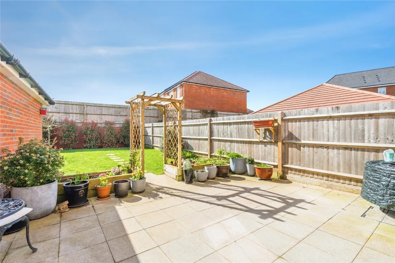 Kingsmead Avenue, Chichester, PO19, photo 4