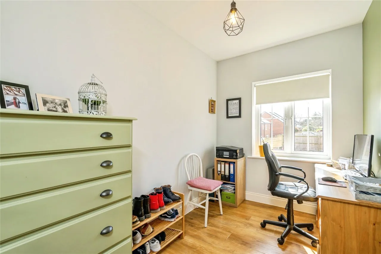 Kingsmead Avenue, Chichester, PO19, photo 10