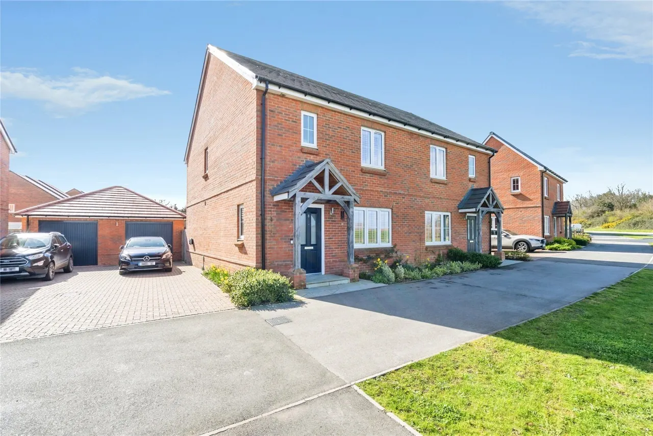 Kingsmead Avenue, Chichester, PO19, photo 19