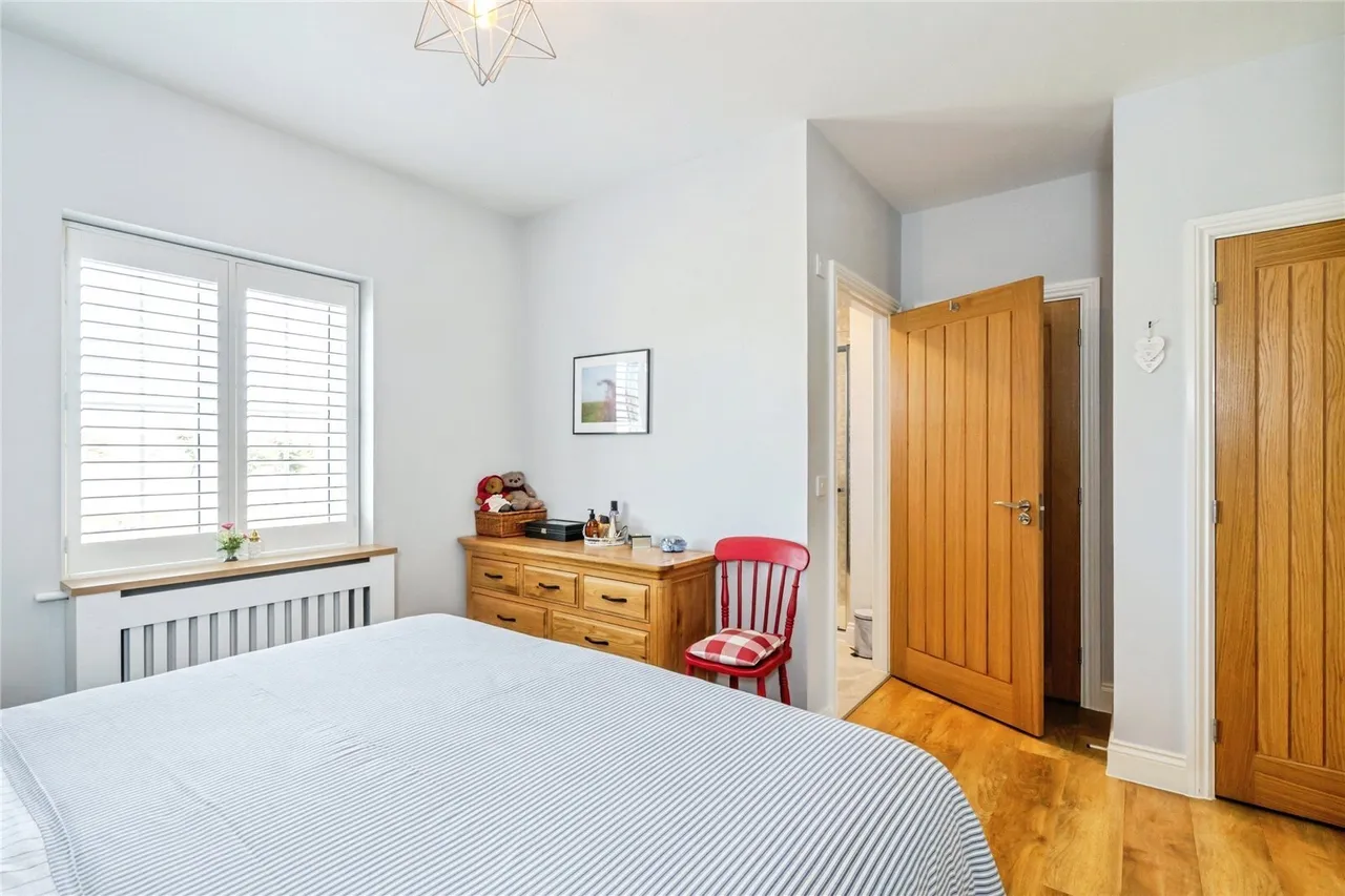 Kingsmead Avenue, Chichester, PO19, photo 13