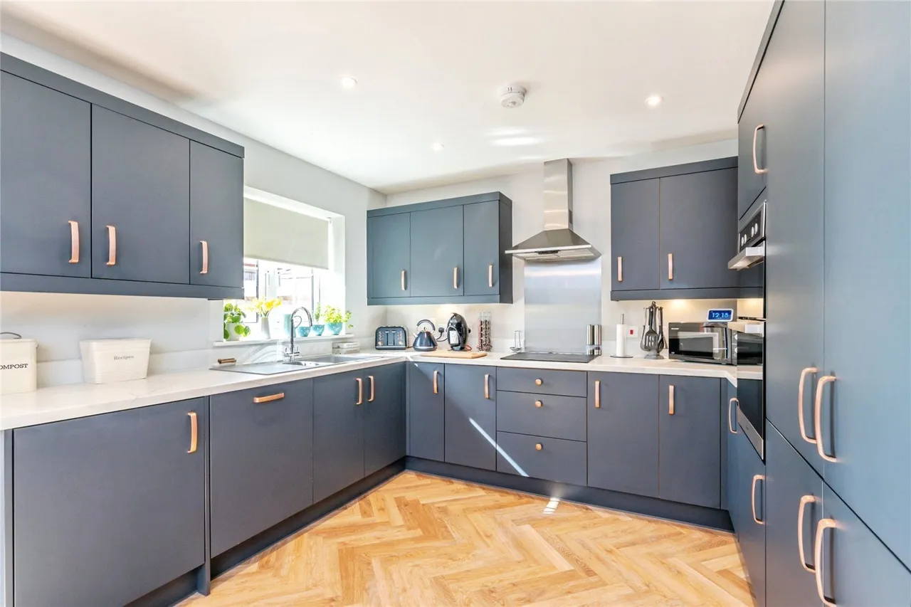 Kingsmead Avenue, Chichester, PO19, photo 6