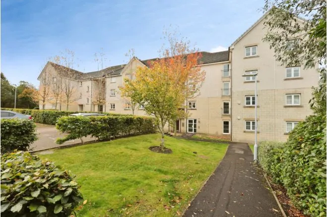 Plover Crescent, Dunfermline, KY11, photo 14