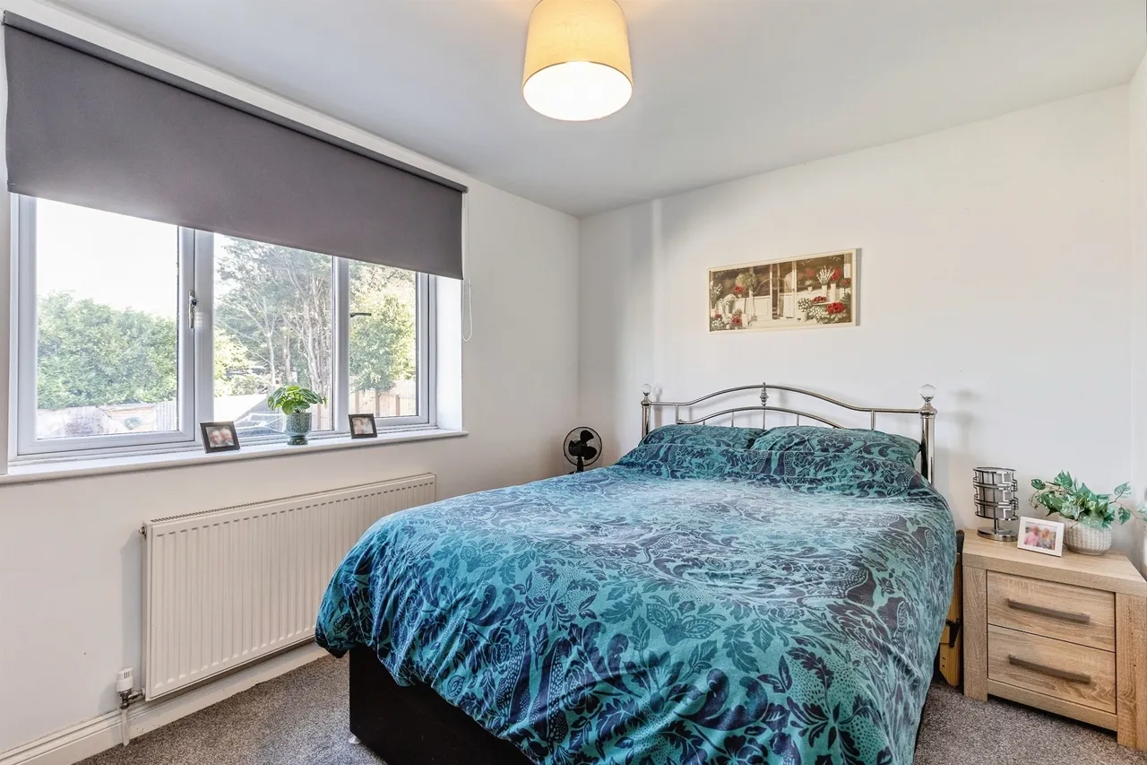 London Road, Warmley, BS30, photo 8