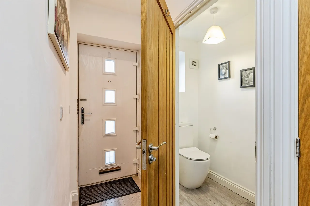 London Road, Warmley, BS30, photo 6