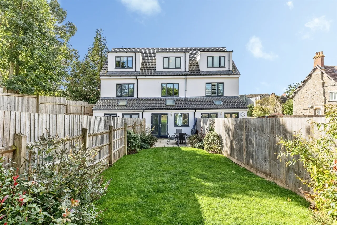 London Road, Warmley, BS30, photo 15