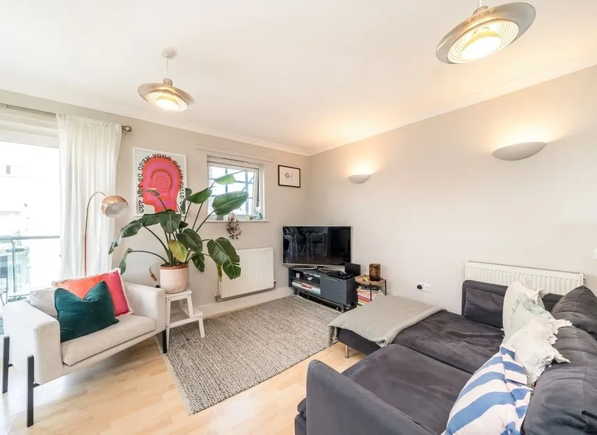 Evan Cook Close, Peckham, SE15, photo 4