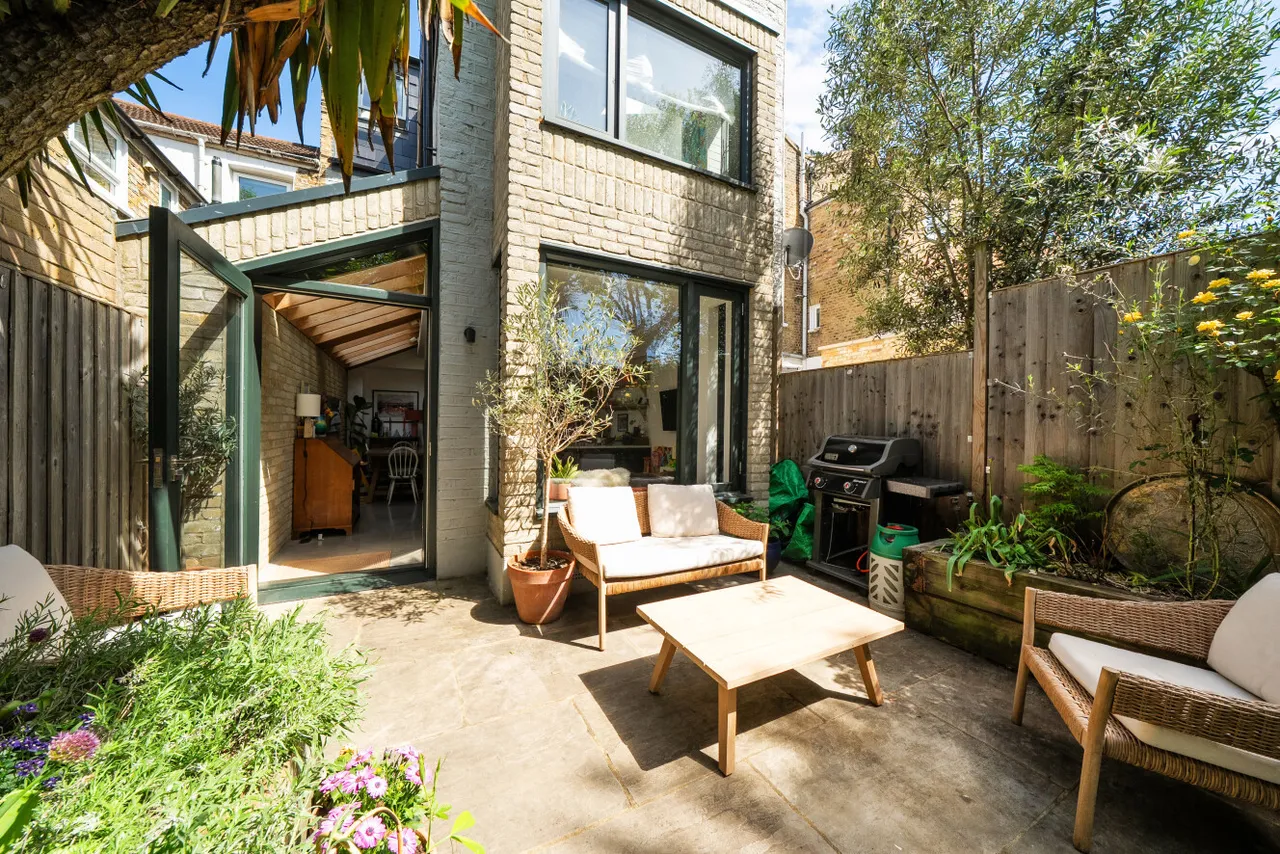 Hargwyne Street, Brixton, London, SW9, photo 8