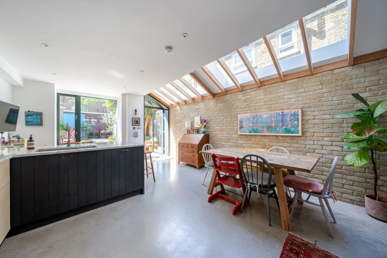 Hargwyne Street, Brixton, London, SW9, photo 5