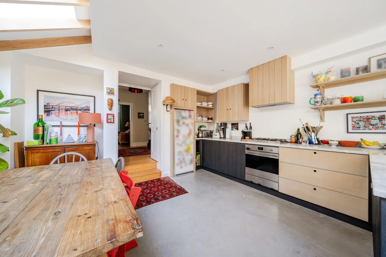 Hargwyne Street, Brixton, London, SW9, photo 9