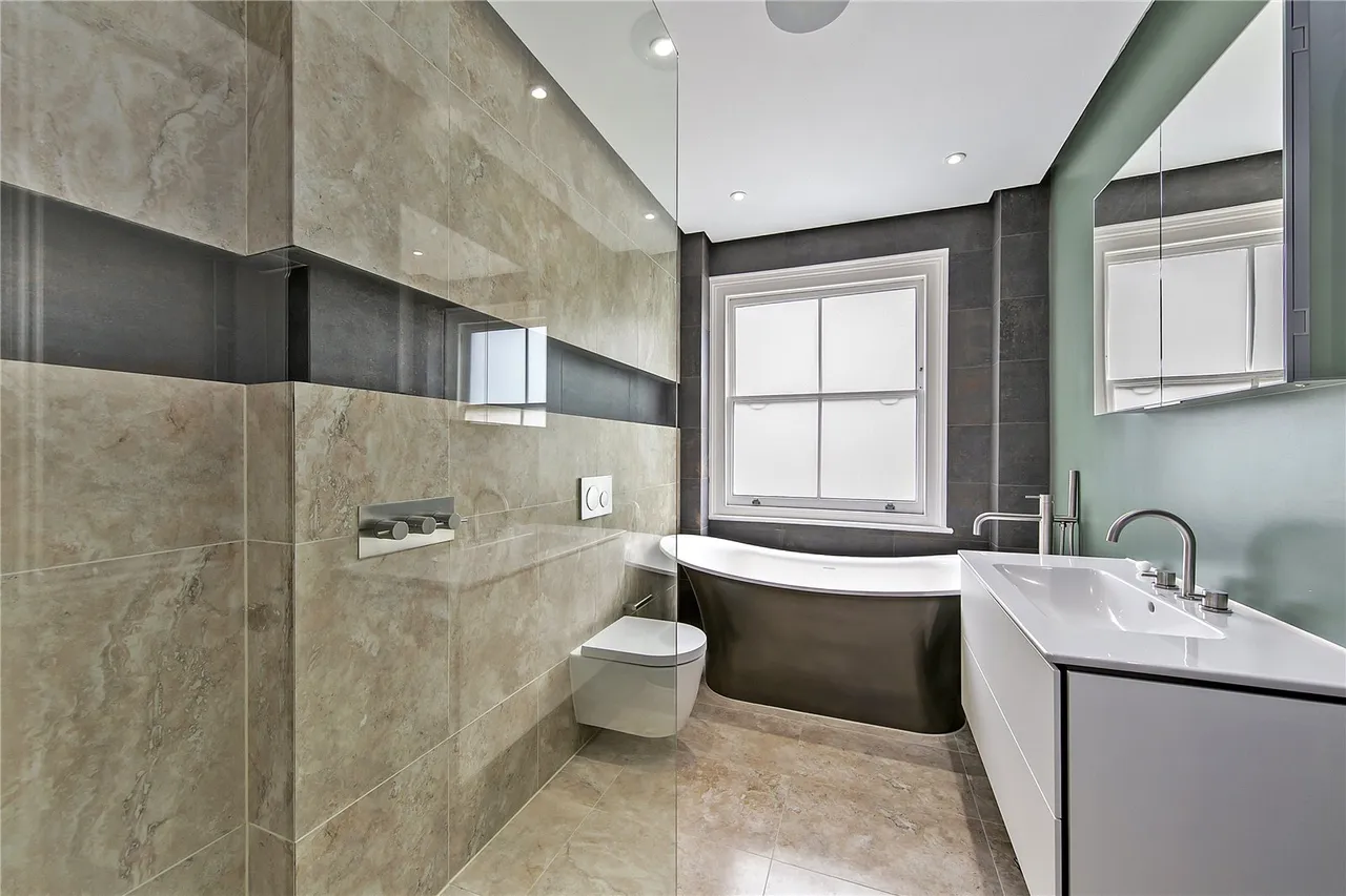 Royston Road, Richmond, TW10, photo 19