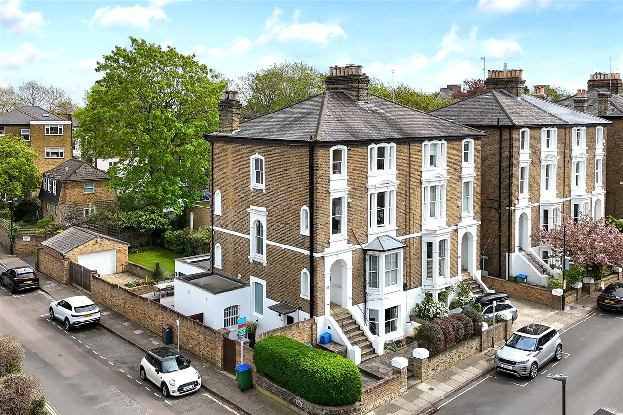 Royston Road, Richmond, TW10, photo 8