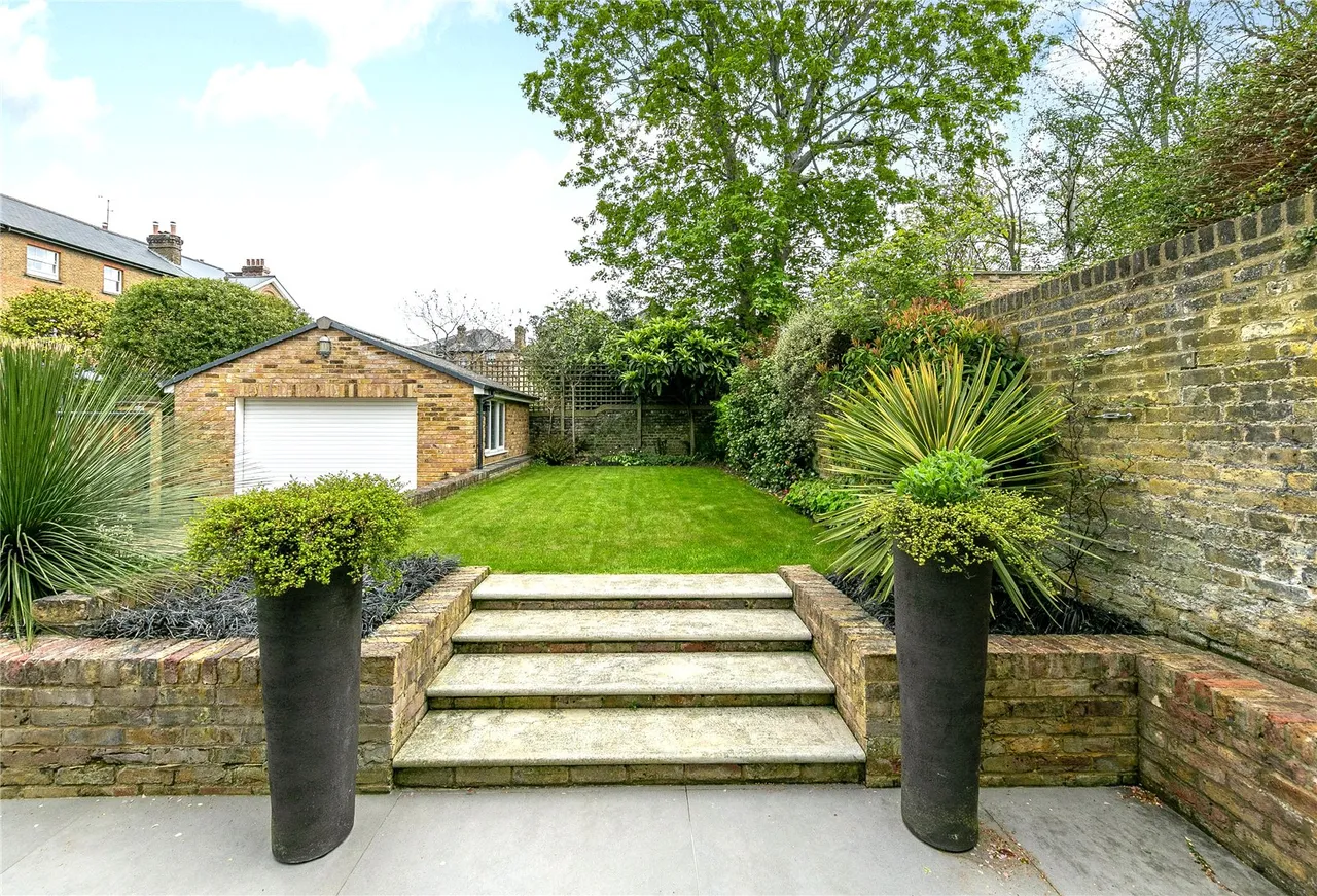 Royston Road, Richmond, TW10, photo 27